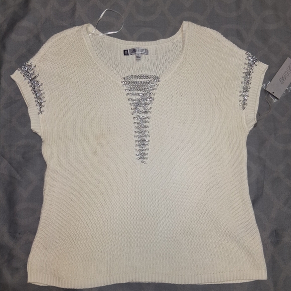 Jennifer Lopez Cream White Knit Blouse with Silver Chain Accents Size XL - Picture 11 of 16